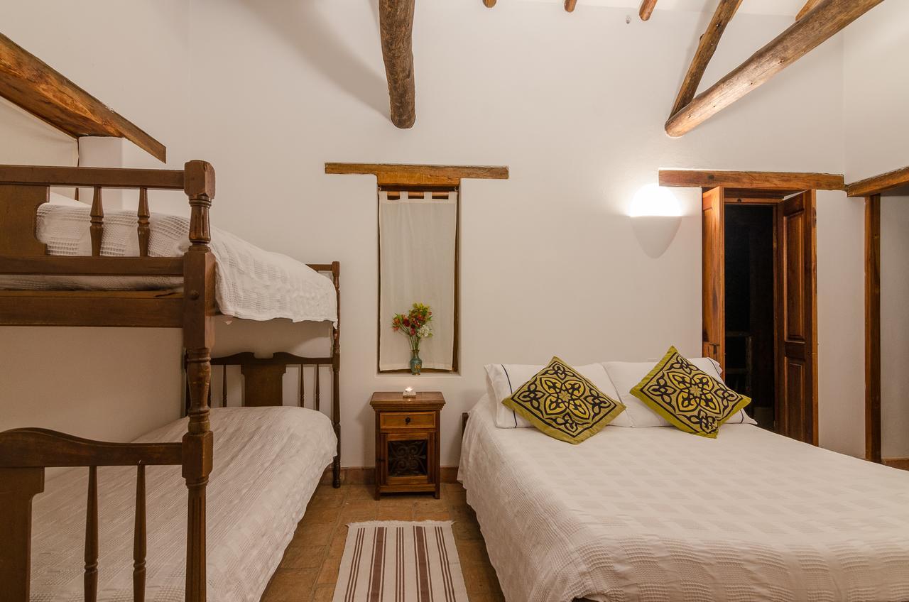 Hostal Casa Del Arte Robles 外观 照片
